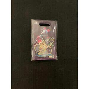 Hong Kong Disneyland 20th anniversary Dale pin